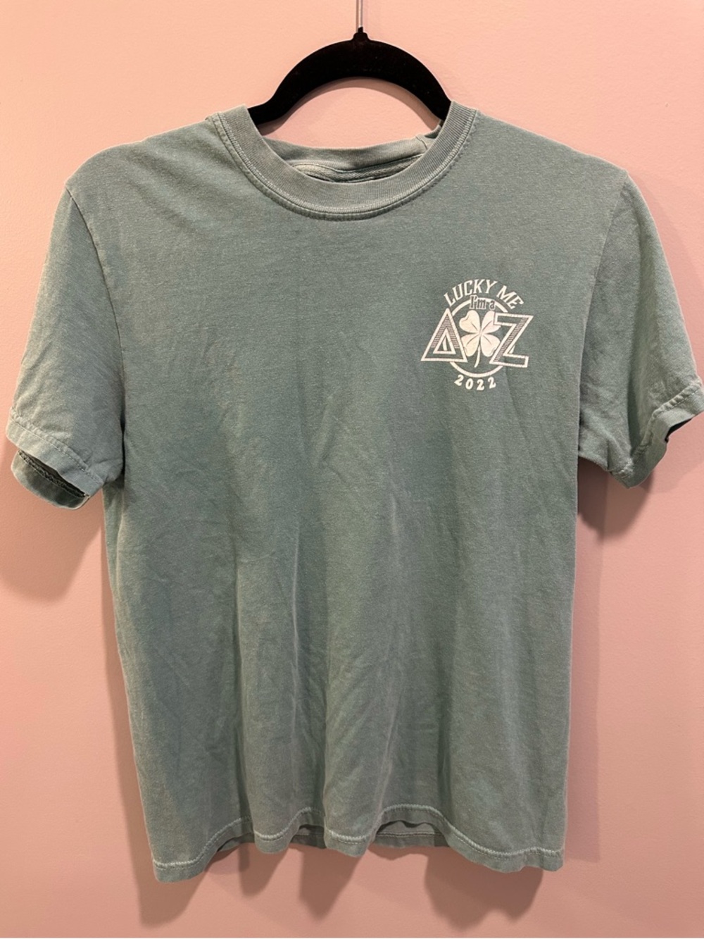 Comfort Colors Lucky Me Delta Zeta St Patrick’s Day T-Shirt Green Size S